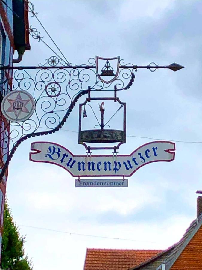 Brunnenputzer Pension Restaurant Kulsheim Zewnętrze zdjęcie